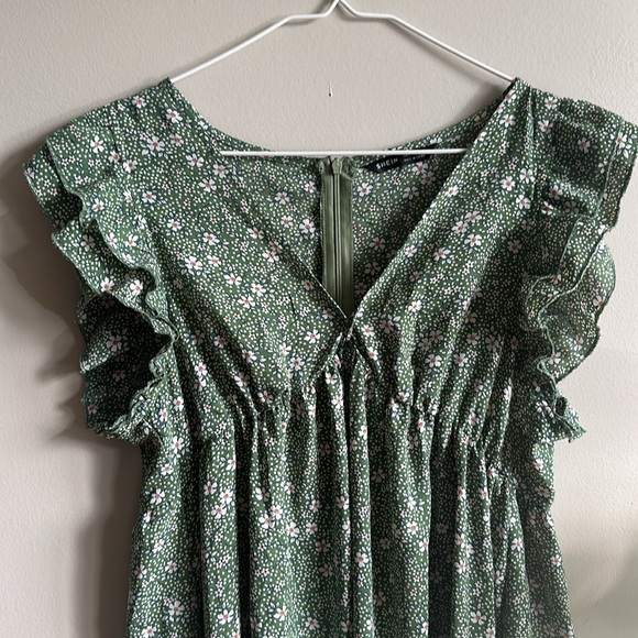 Floral dress - Picture 2 of 2